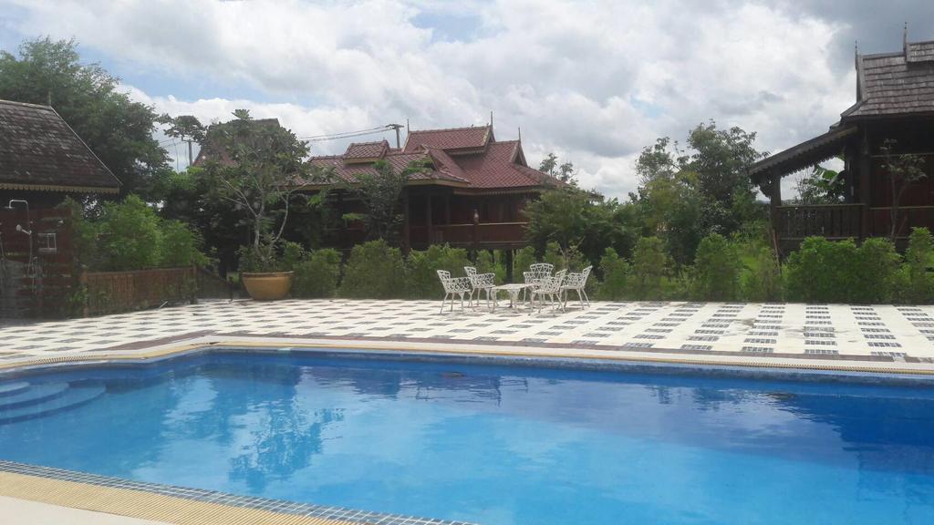 Nakaraj Princess Homestay Chiang Khong Exteriör bild